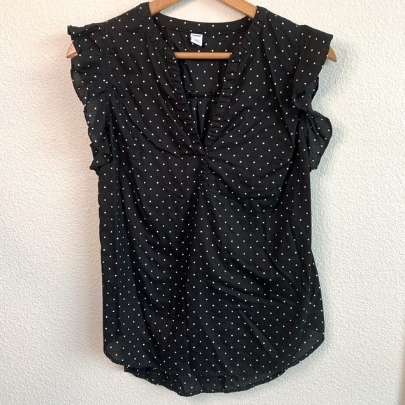 Old Navy Polka Dot Flutter Sleeve V-neck Blouse Women’s Size Small Black & White - Picture 2 of 5